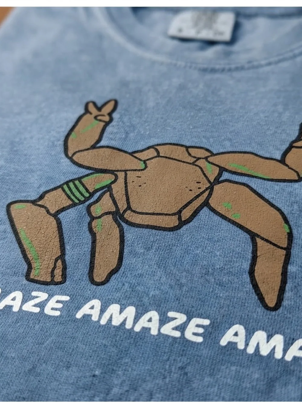 Comfort Colors Faded Blue Graphic Tee with Brown Crab